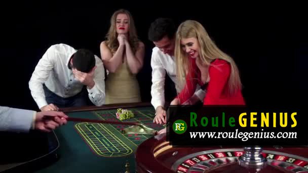 casino roulette phone predict couple win